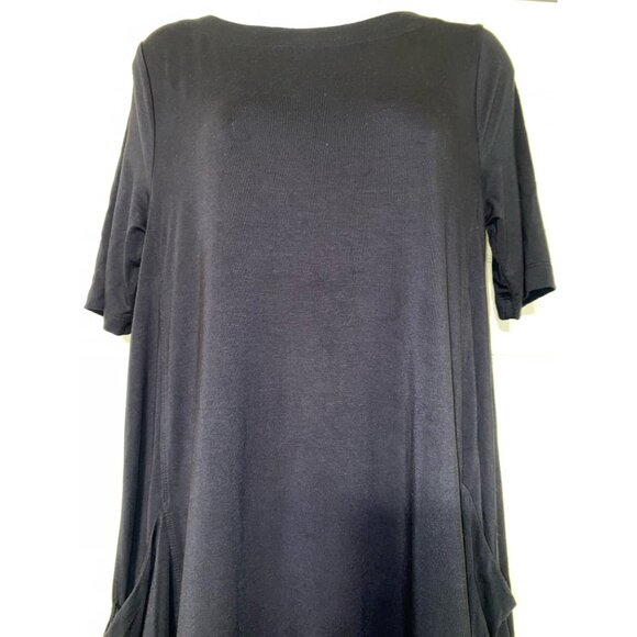 Casual Black Short Sleeve Midi Dress With Pockets - Picture 2 of 4